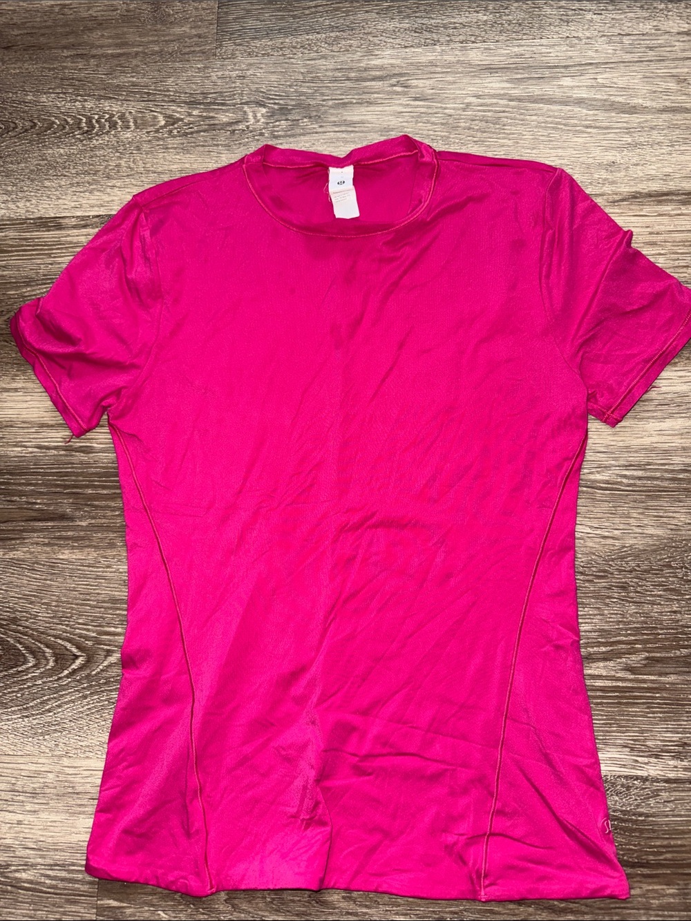 Lululemon Wundermost Ultra-Soft Nulu Crewneck Cropped T-Shirt Size Medium